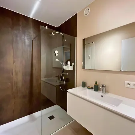 Moderne 2 & 2 Parking A By La Conciergerie Lägenhet Koksijde